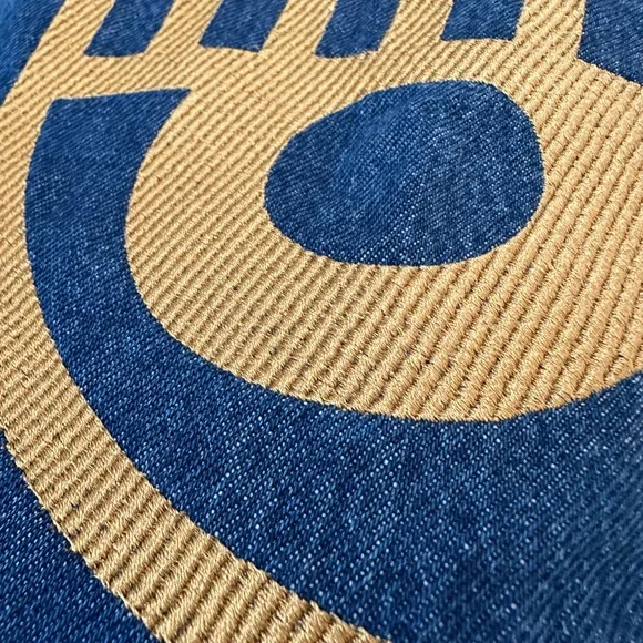 NWT Chiara Ferragni Extremely Rare Cropped Blue Denim Jacket - Picture 3 of 5